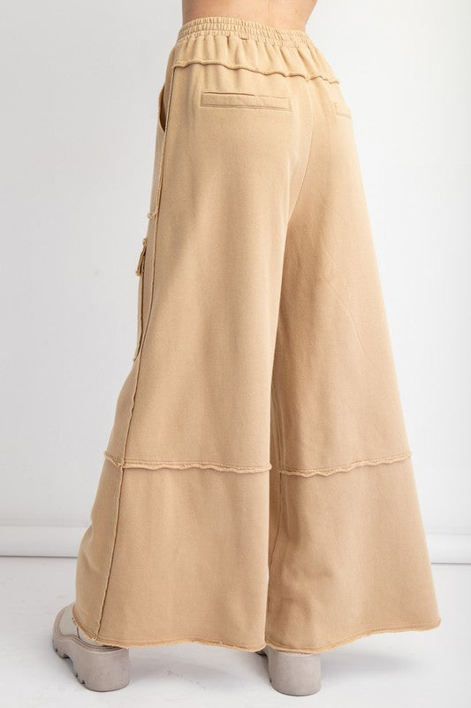 Mineral Washed Wide Leg Cargo Pants - Desert Camel