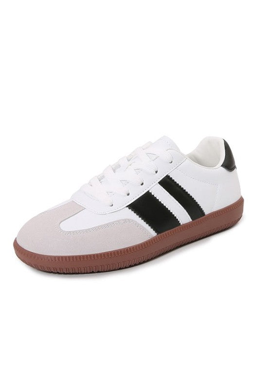 Veronica Sneaker - White/Black