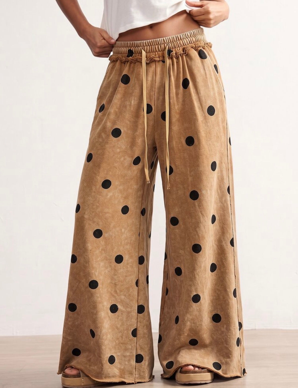 Polka Dot Drawstring Waist Wide Leg Pants