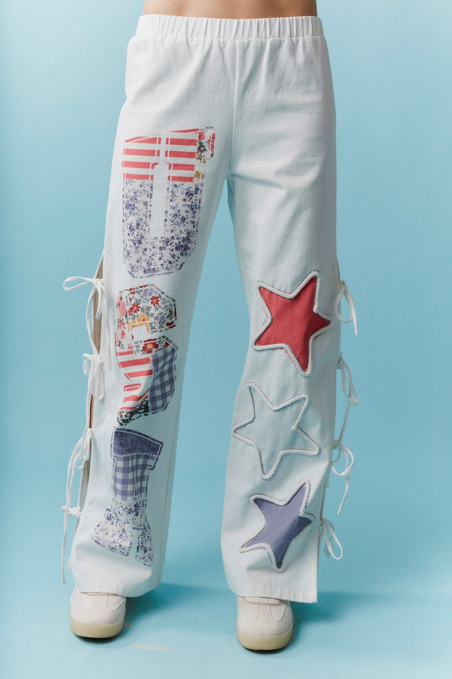 Printed Rope Trim with Side Bow Detail Star Twill Pants