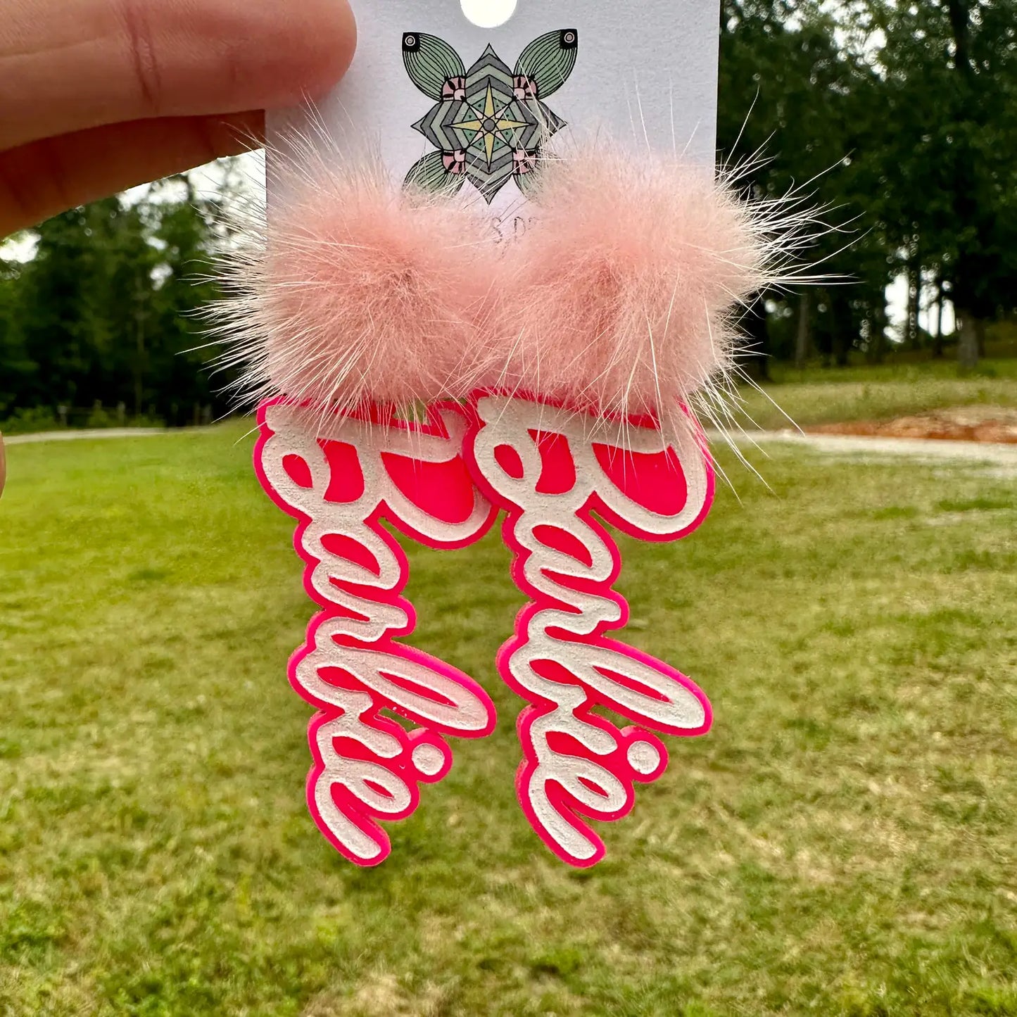 Engraved Barbie Earrings - Light Pink Minks