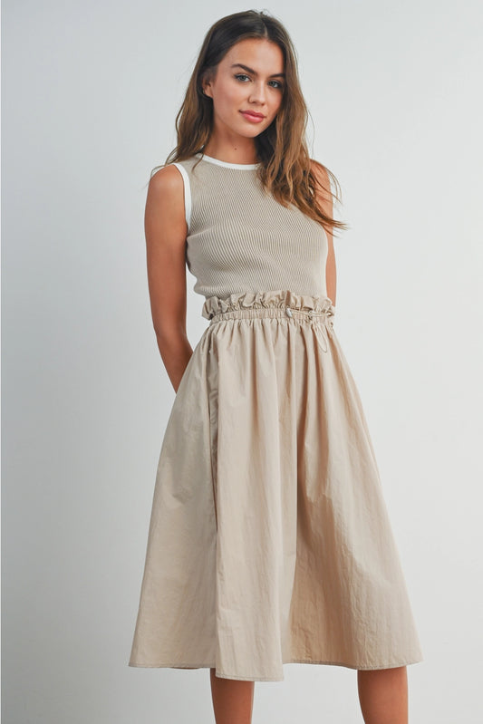 Contrasted Tank Sweater with Pockets Side Dress