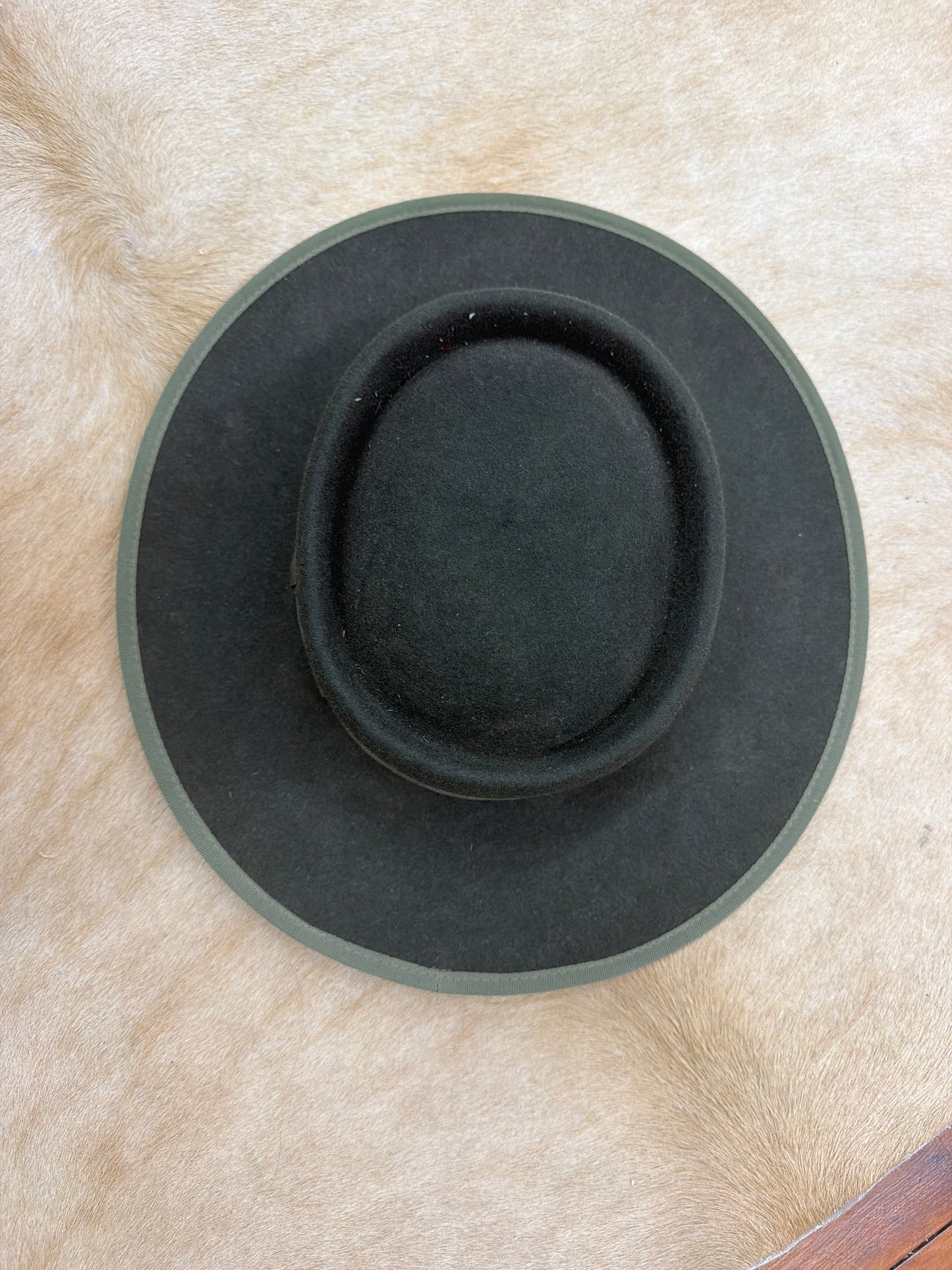 Olive & Pique Wool Felt Gambler Hat - Green