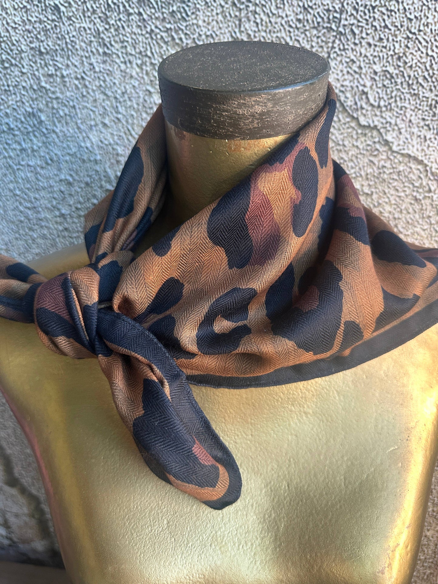 Leopard Silk Velvet Wild Rag