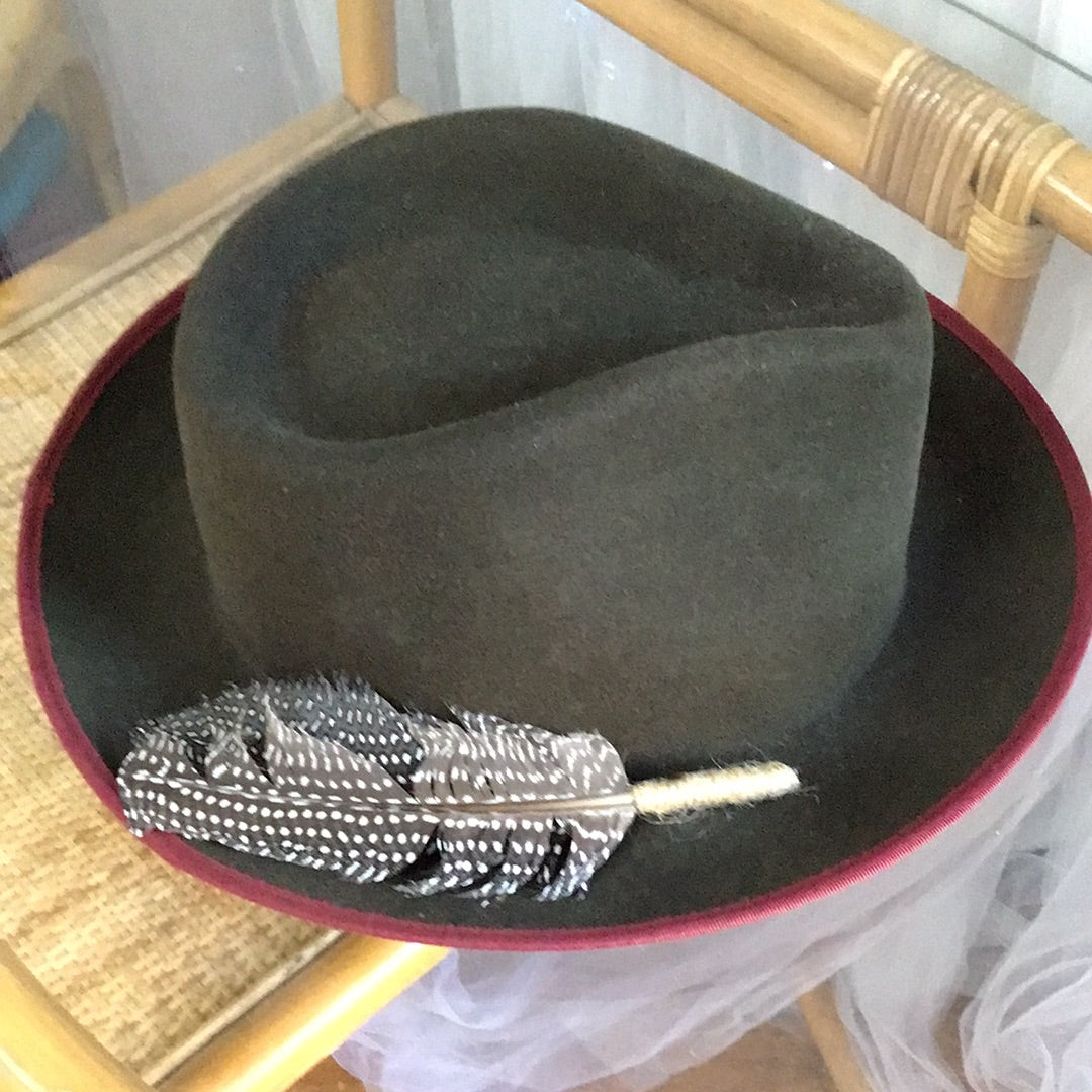 Morreton Vintage Fedora Hat - Brown w/Burgandy