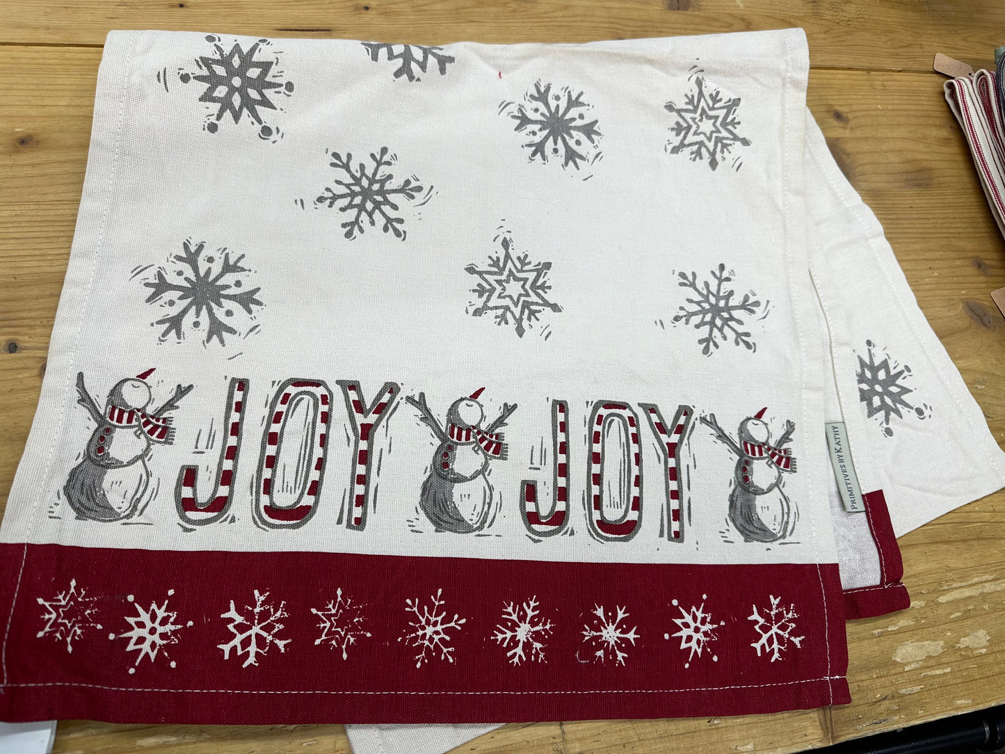 Joy table runner