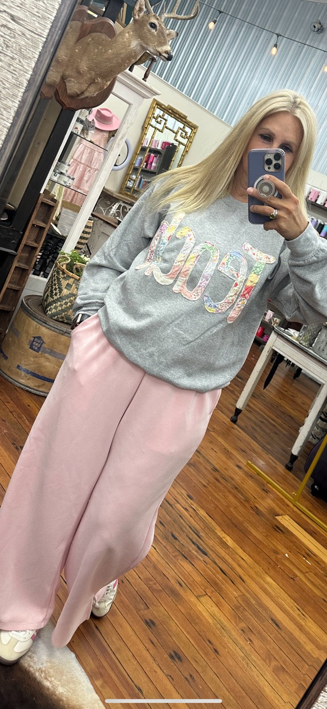 Quilted TEACH Sweatshirt - Grey