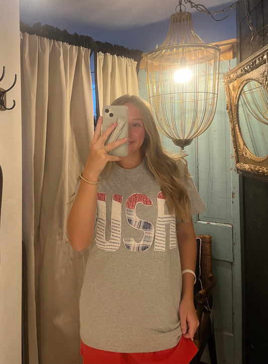 Vintage Quilt USA Patch Knit Tee - Grey