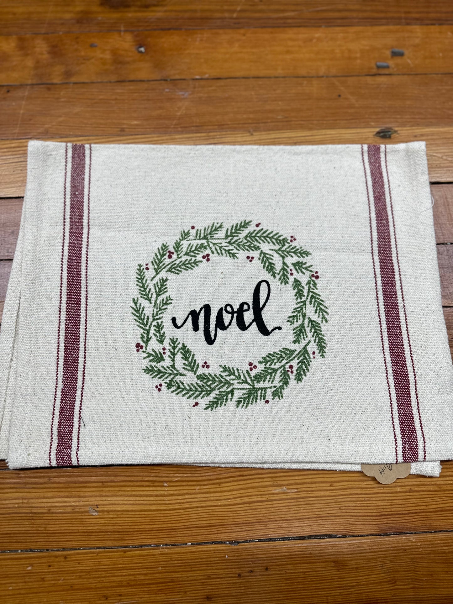 Noel Hand Towel
