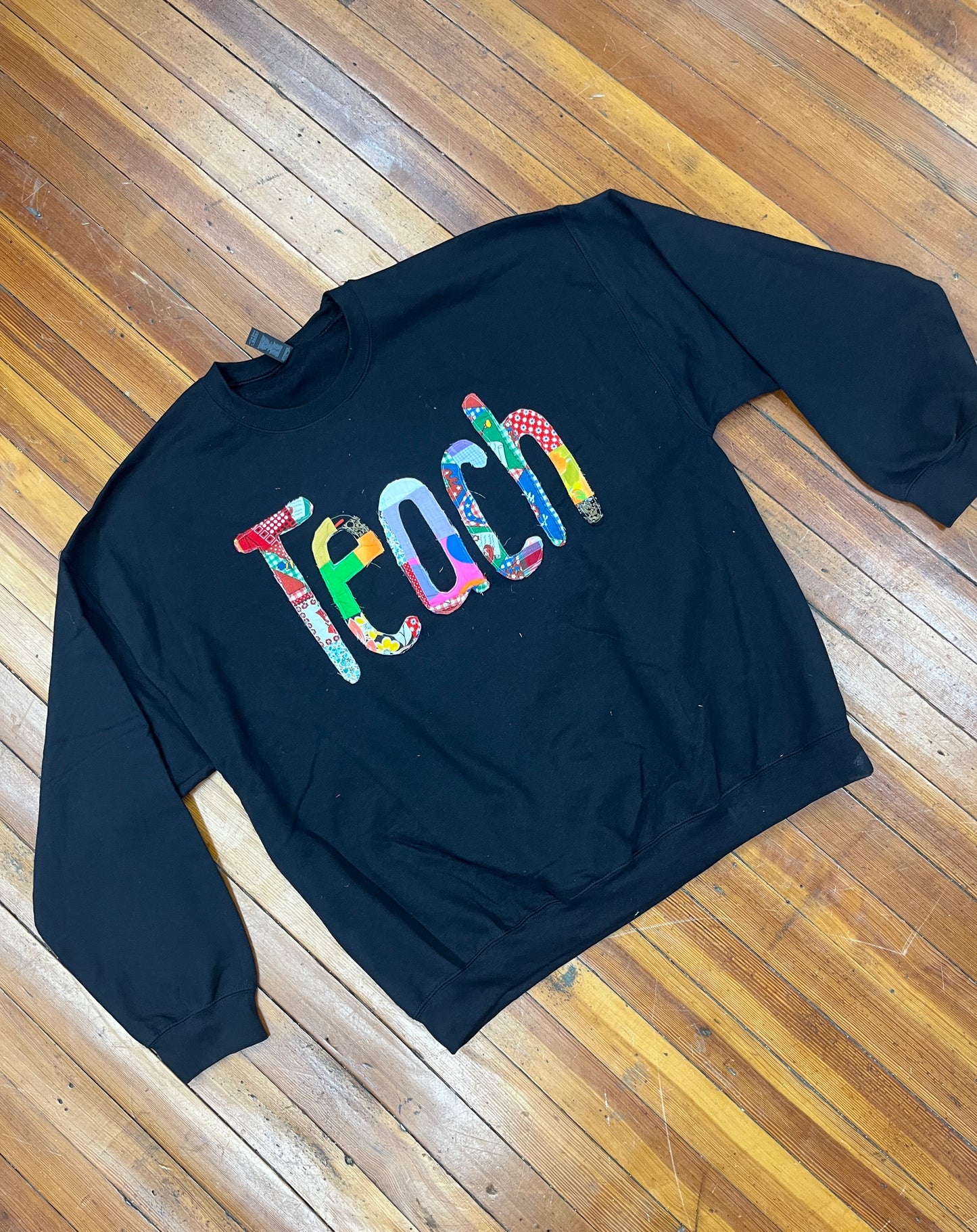 Quilted TEACH Sweatshirt - Black
