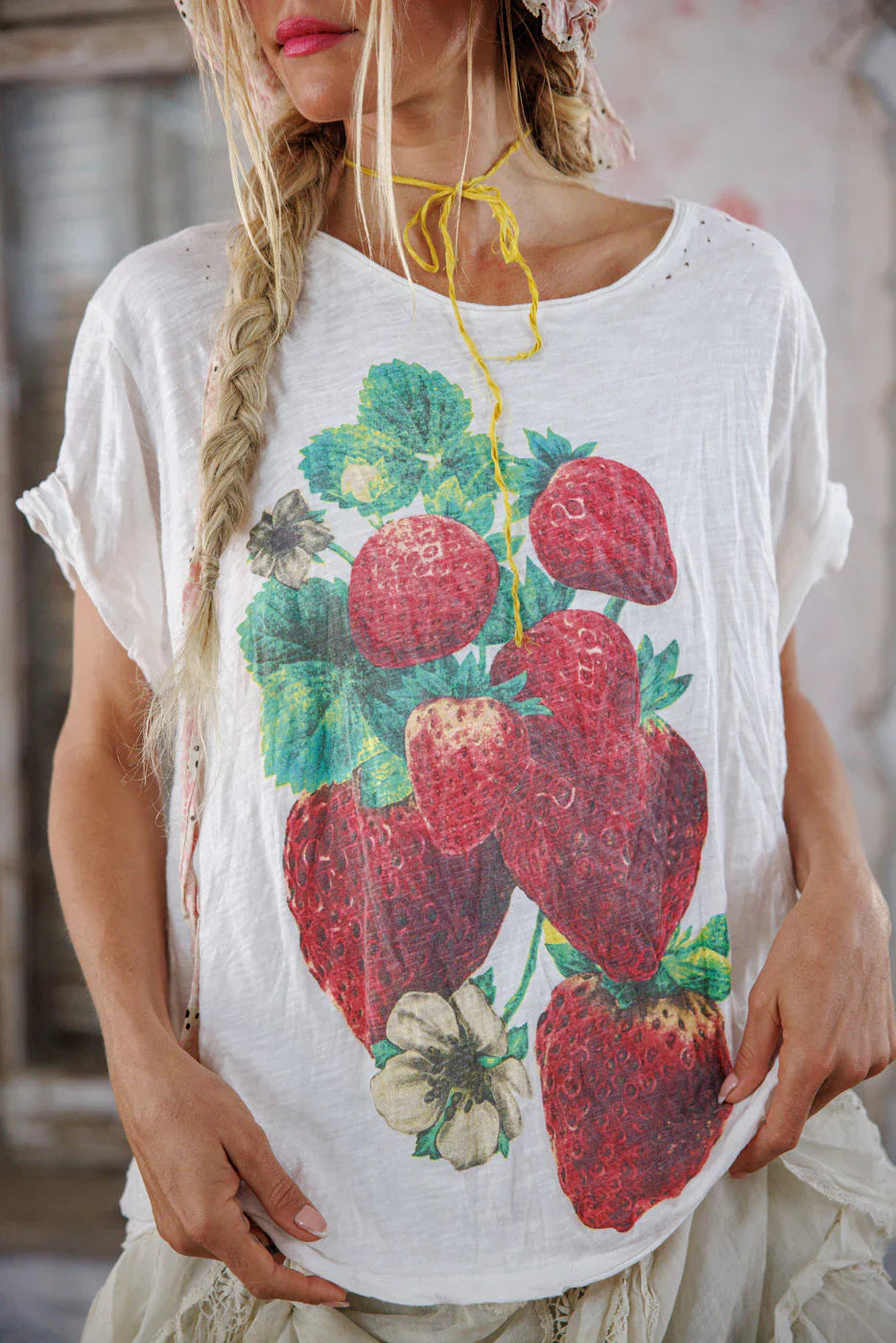 Magnolia Pearl Strawberry Blooms Tee - True