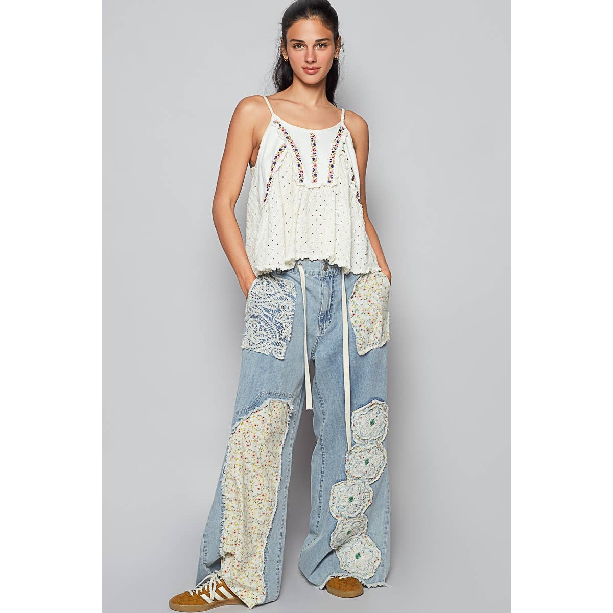 Drawstring Floral Patch Denim Pants