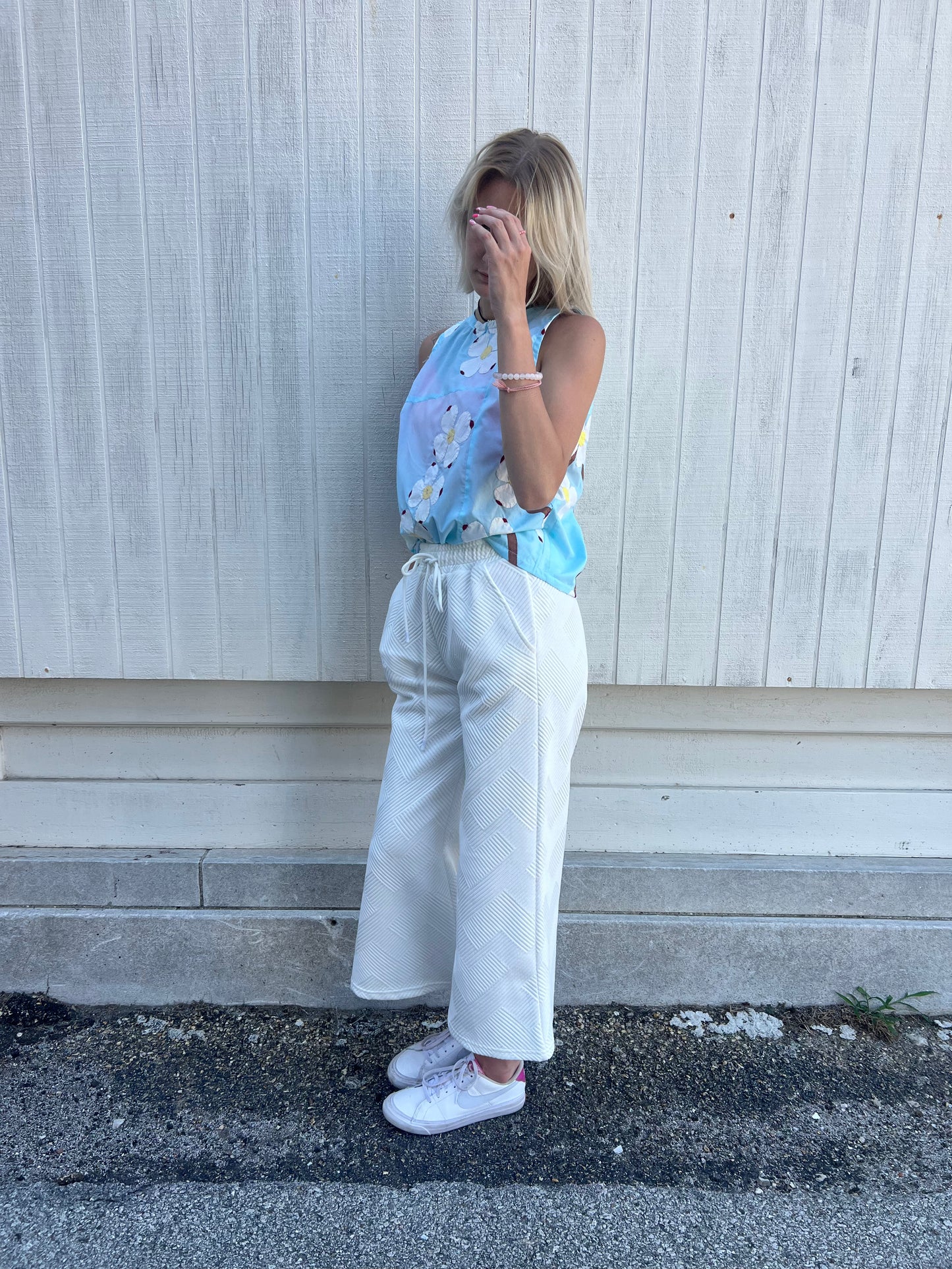 Vintage Daisy Patchwork Sleeveless Top
