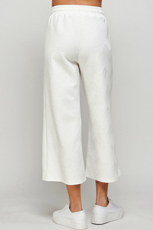 Textured Cropped Wide Pants-White