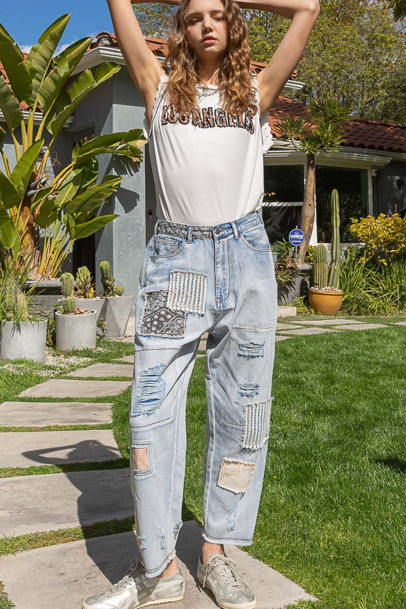 Patch Detail Straight Pants
