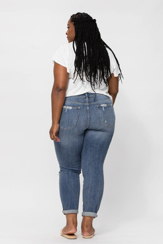 Curvy Girl Judy Blue Mid Rise Destroyed Boyfriend Jeans
