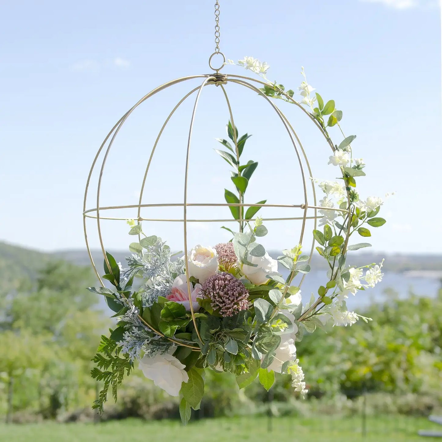 Chandelier Round Sphere Gold