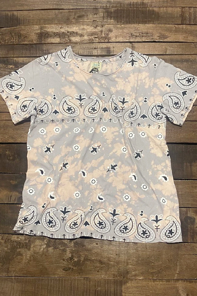 Jaded Gypsy Golden Hour Tee - Bleached Grey Bandana