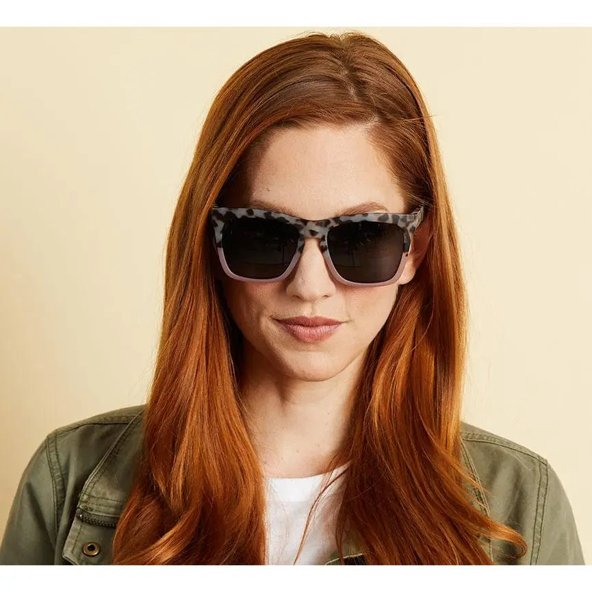 Peepers Cape May Reading Sunglasses - Grey Tortoise/Pink