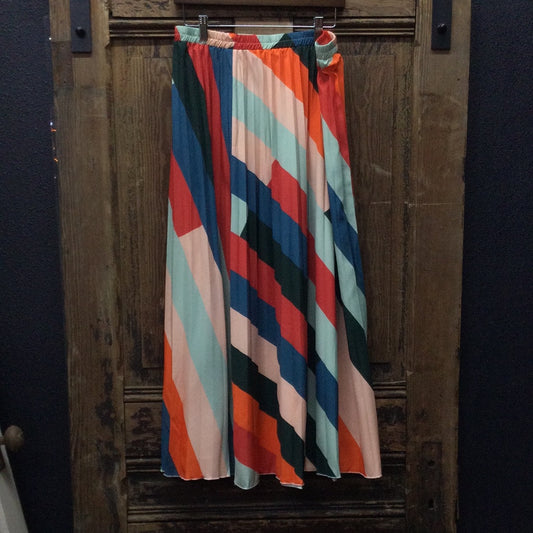 Striped Pleated Long Skirt
