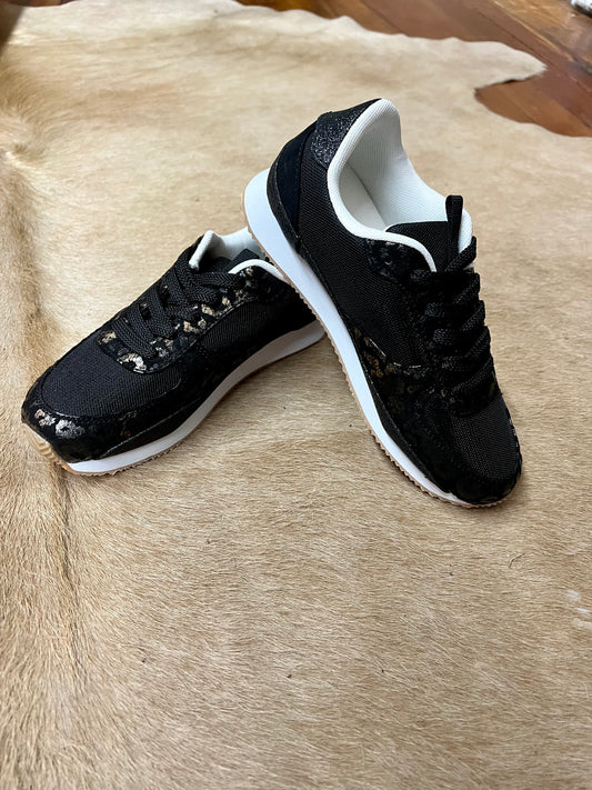 Very G Black Animal Print Runner 2