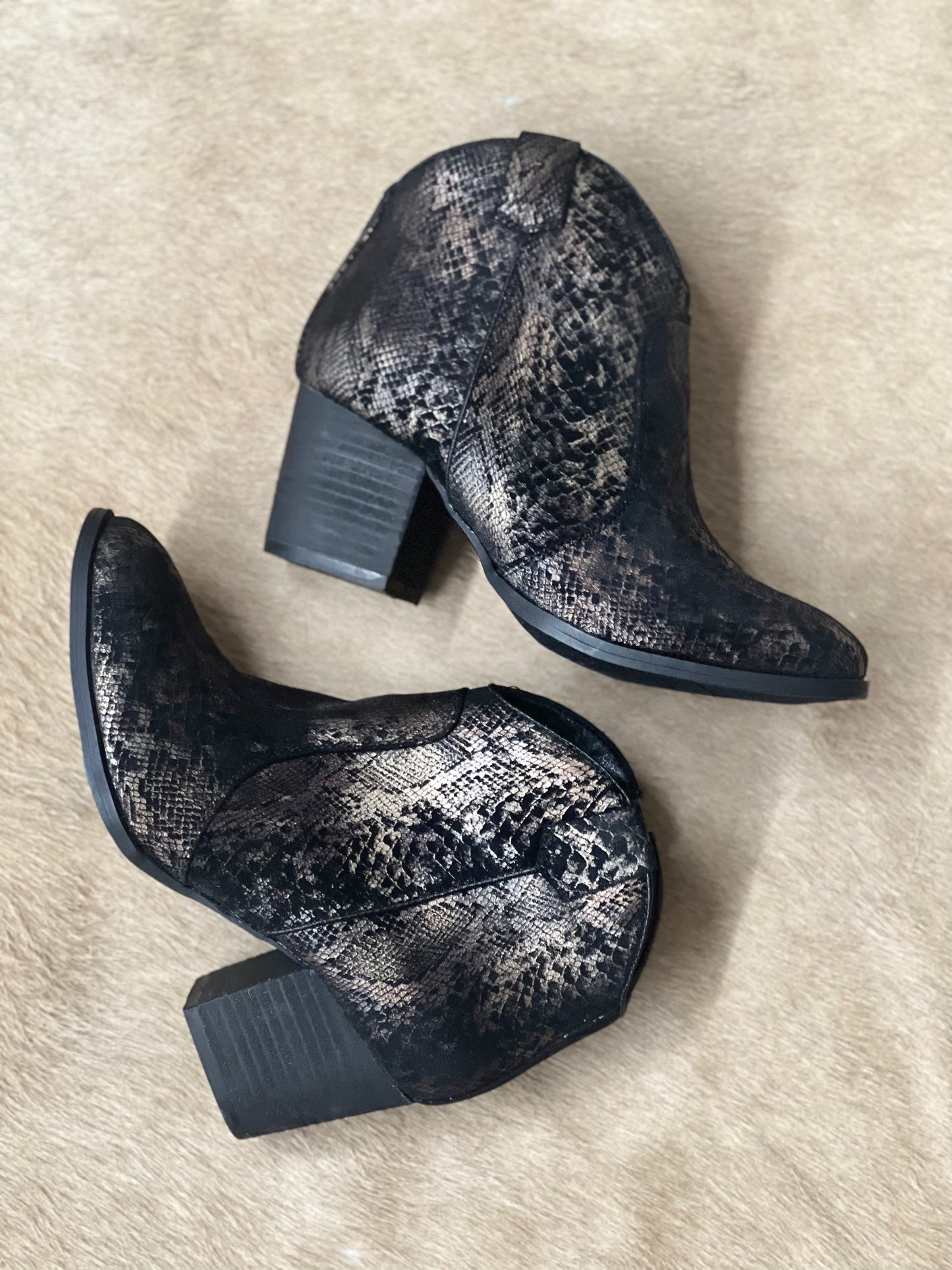 HiJack Very G Bootie - Black