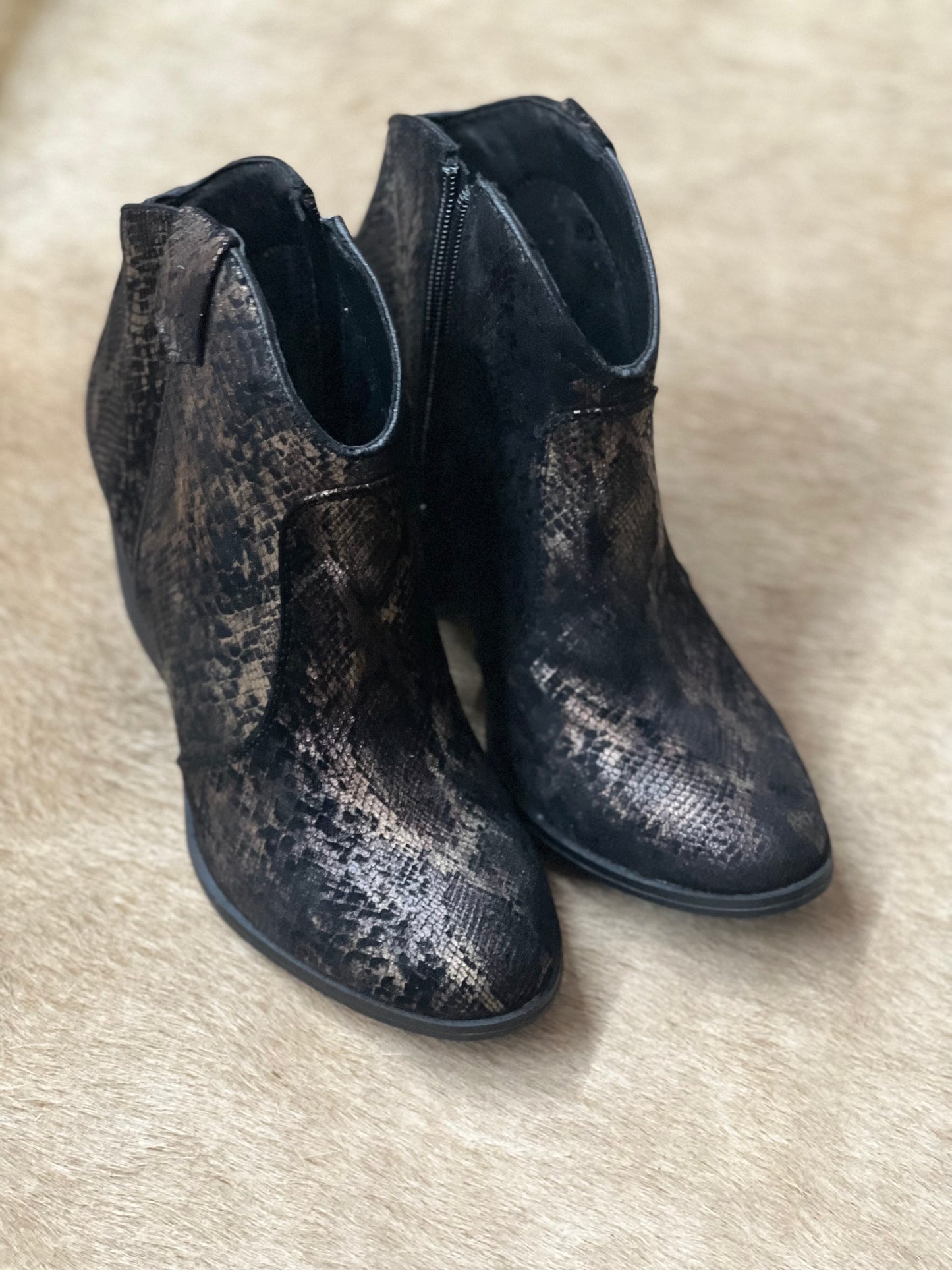 HiJack Very G Bootie - Black