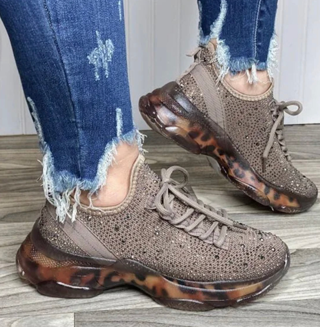 Very G Hella Sneakers - Taupe