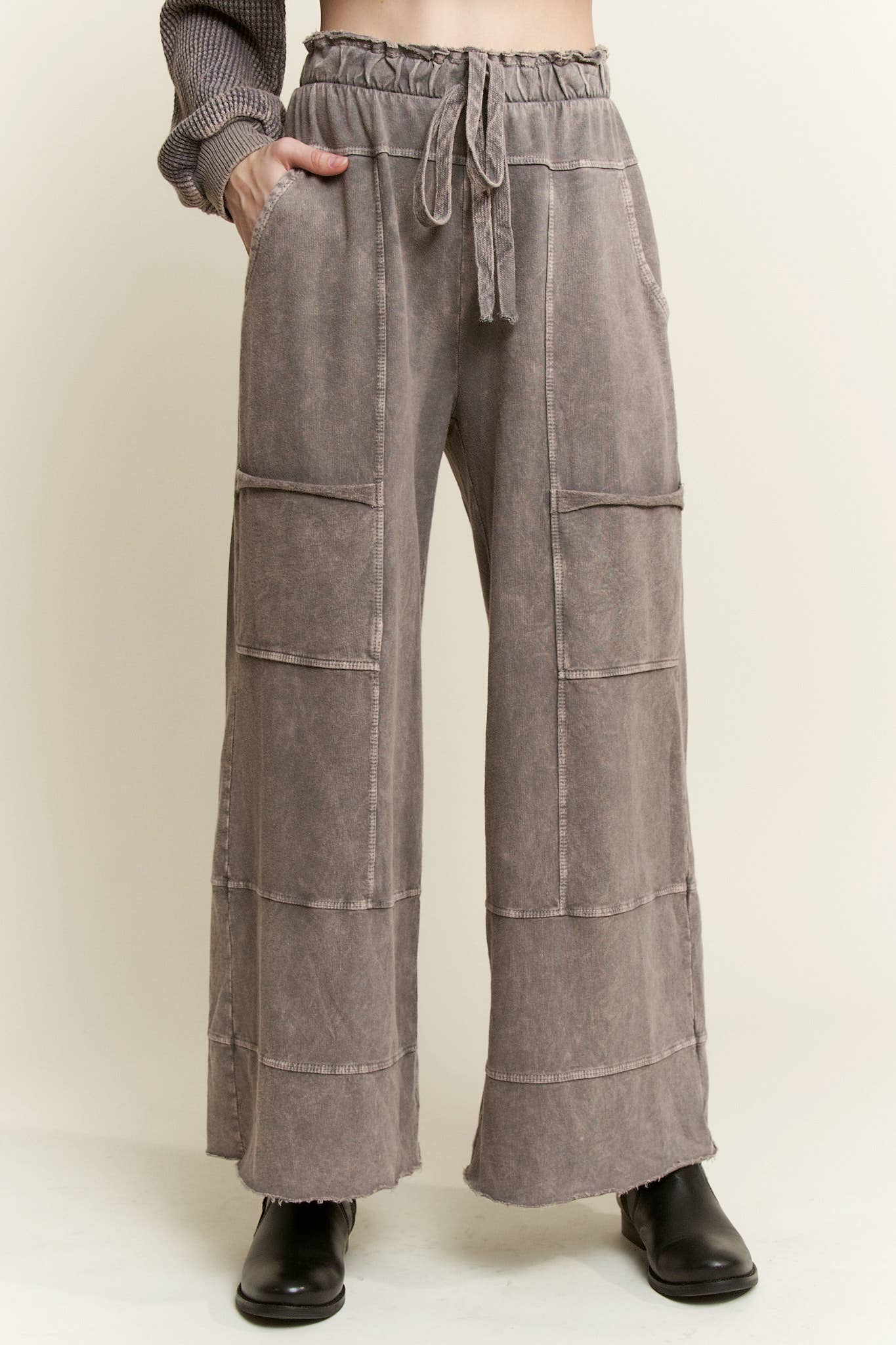 Mineral Wash Wide Leg Cropped Pants