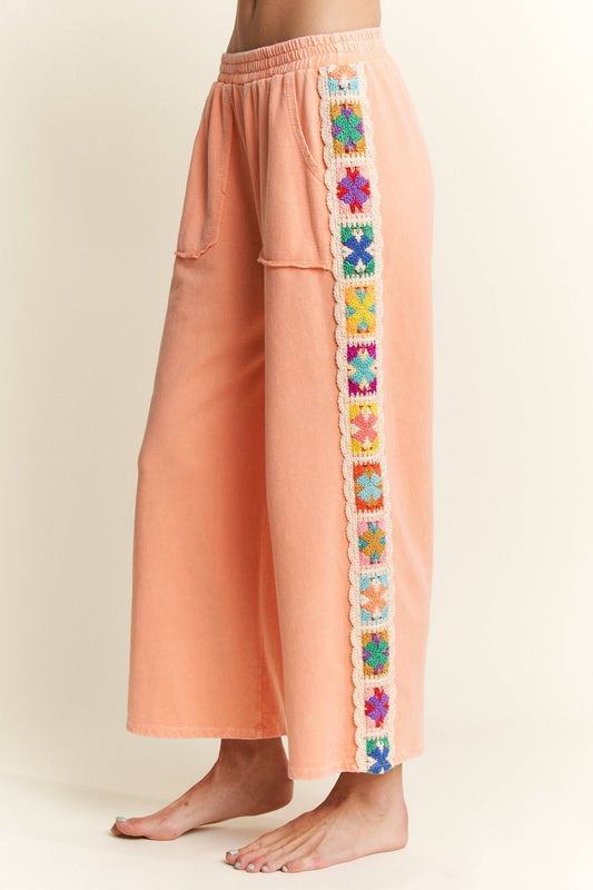 Mineral Washed Real Crochet Patch Side Trim Pant