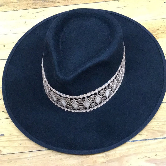 Olive & Pique Black Pinched Crown Fedora with Brown Lace Band
