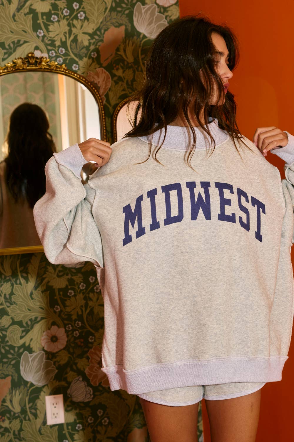 MIDWEST ''MIDWEST BABE' Reversible Sweatshirt
