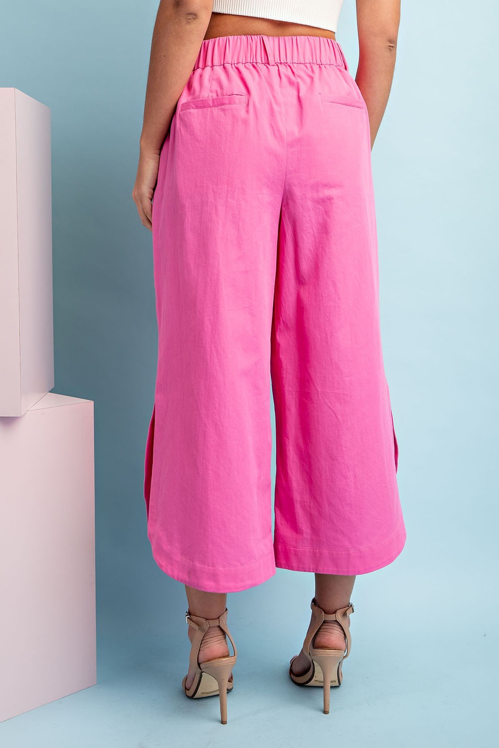 Solid Cropped Pants - Pink