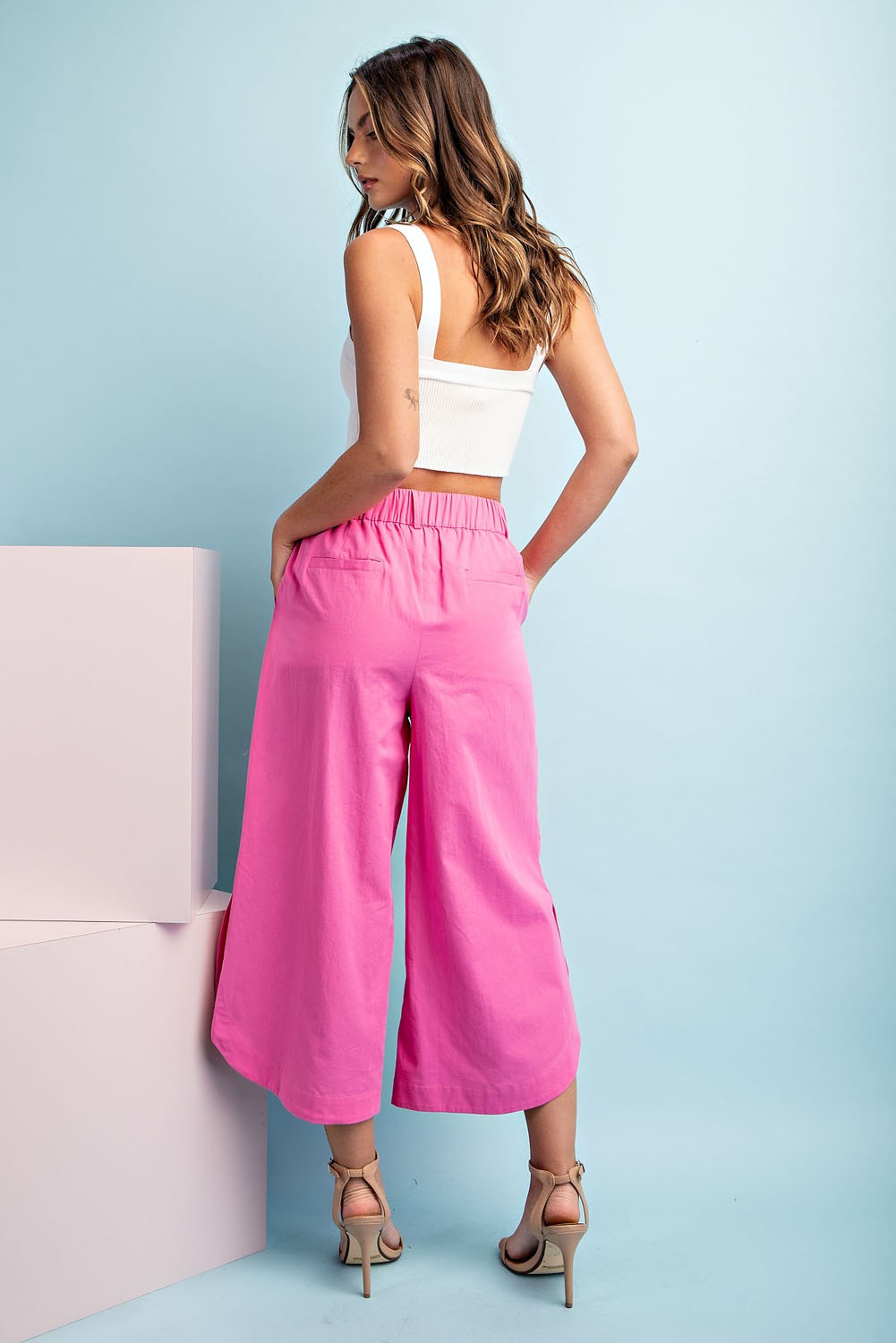 Solid Cropped Pants - Pink