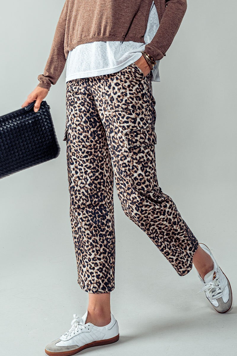 Savanna Cropped Cargo Pants - Leopard