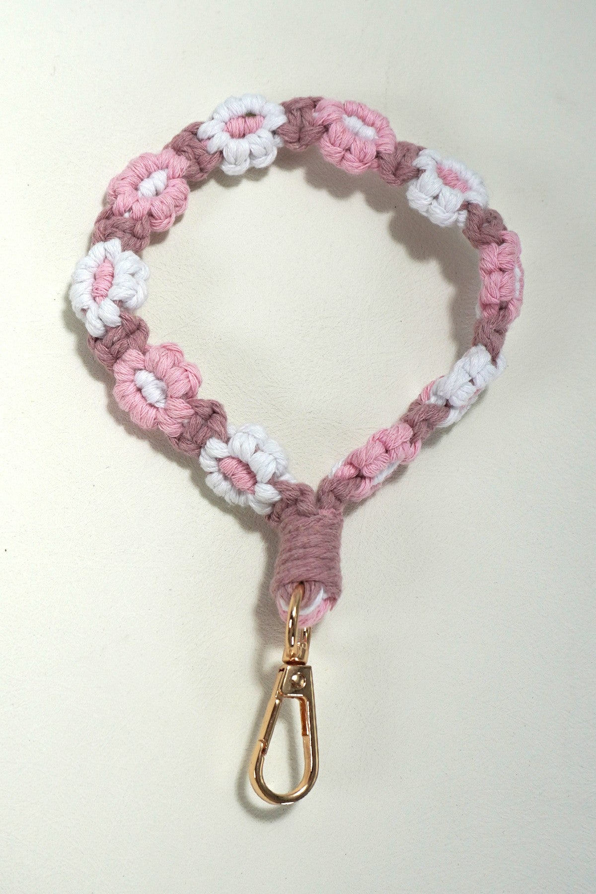 Handmade Daisy Flower Wristlet Keychain Bag Charm