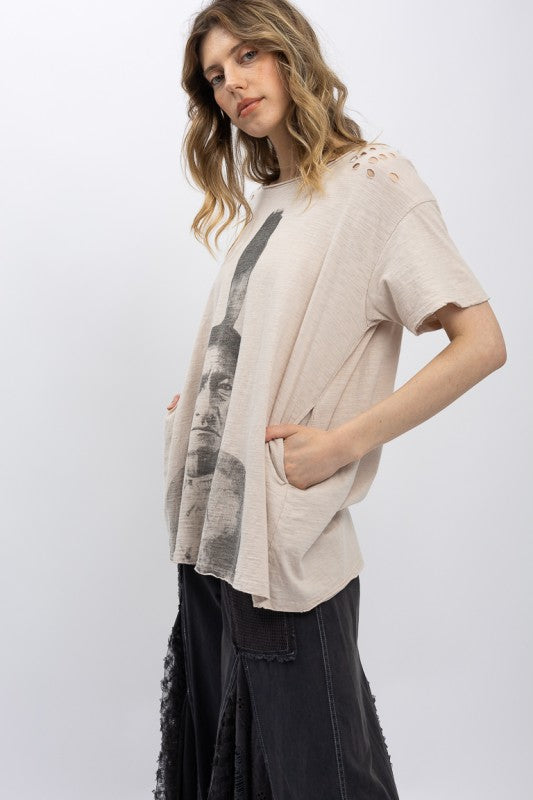 Sitting Bull Print Washed Short Sleeve Top - Oatmeal