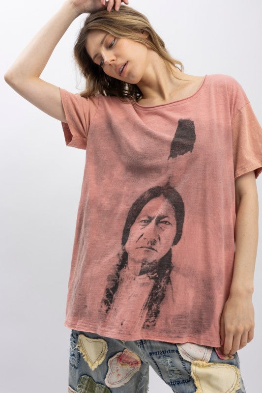 Sitting Bull Print Washed Short Sleeve Top - Dusty Coral