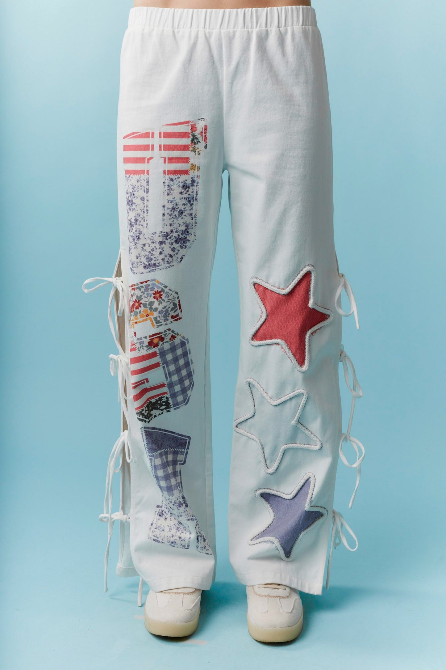 Printed Rope Trim with Side Bow Detail Star Twill Pants