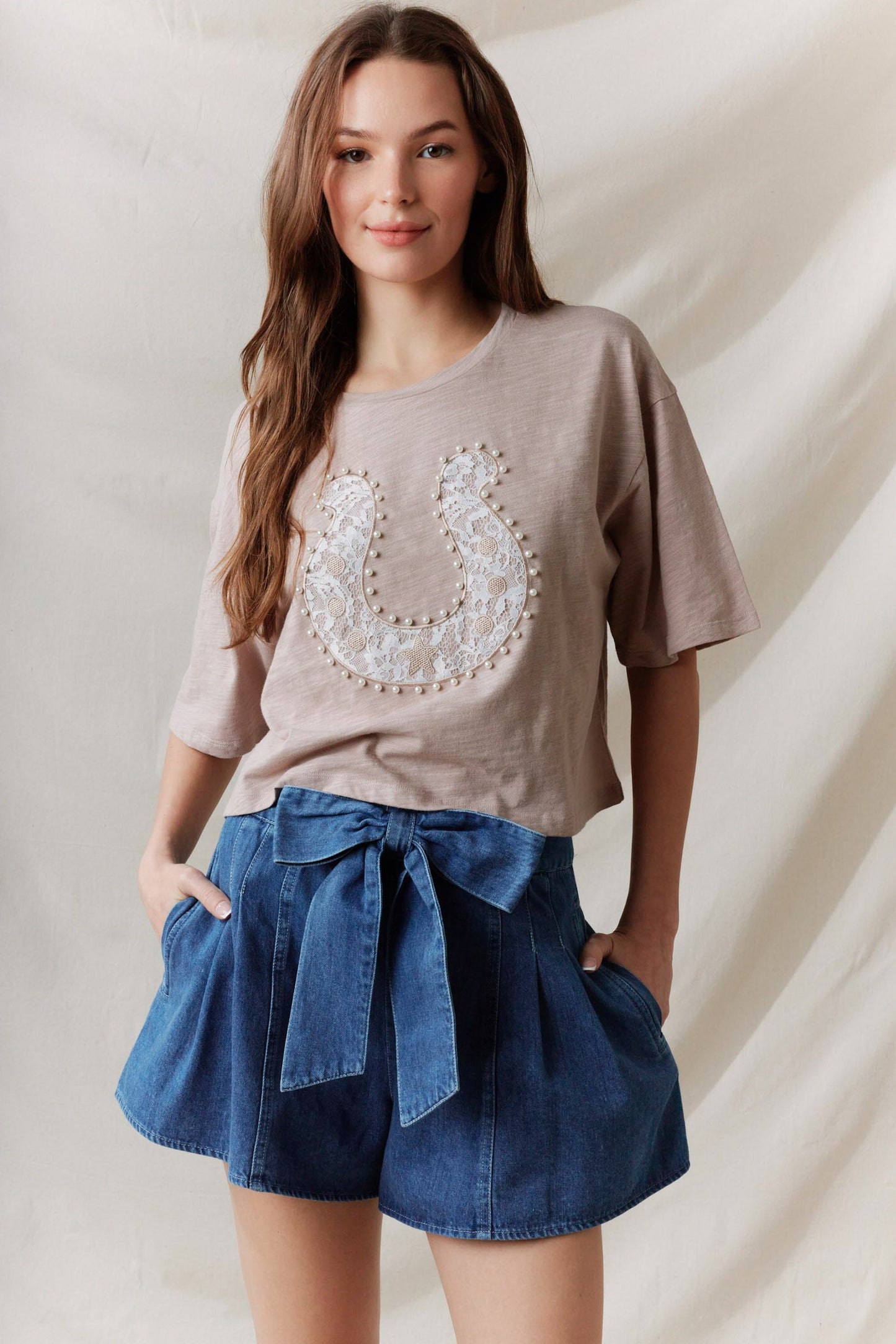 Horseshoe Lace & Pearl Cropped Short Sleeve Top