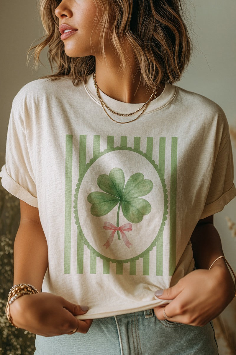 Clover Bow Frame St. Patrick's Day Vintage Graphic