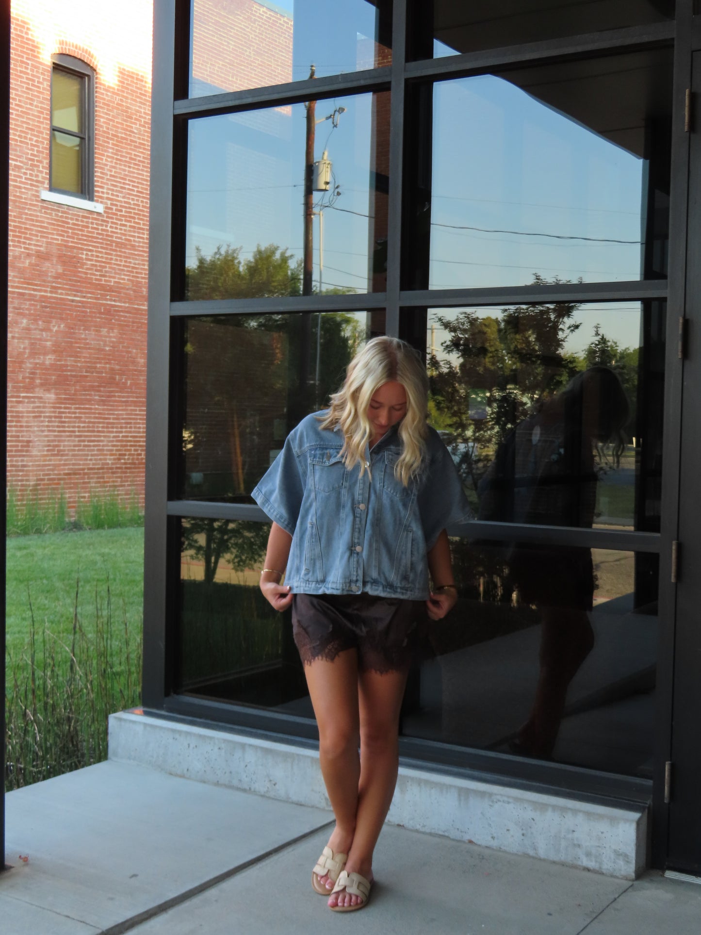 Solid Lace Trim Coffee Brown Shorts