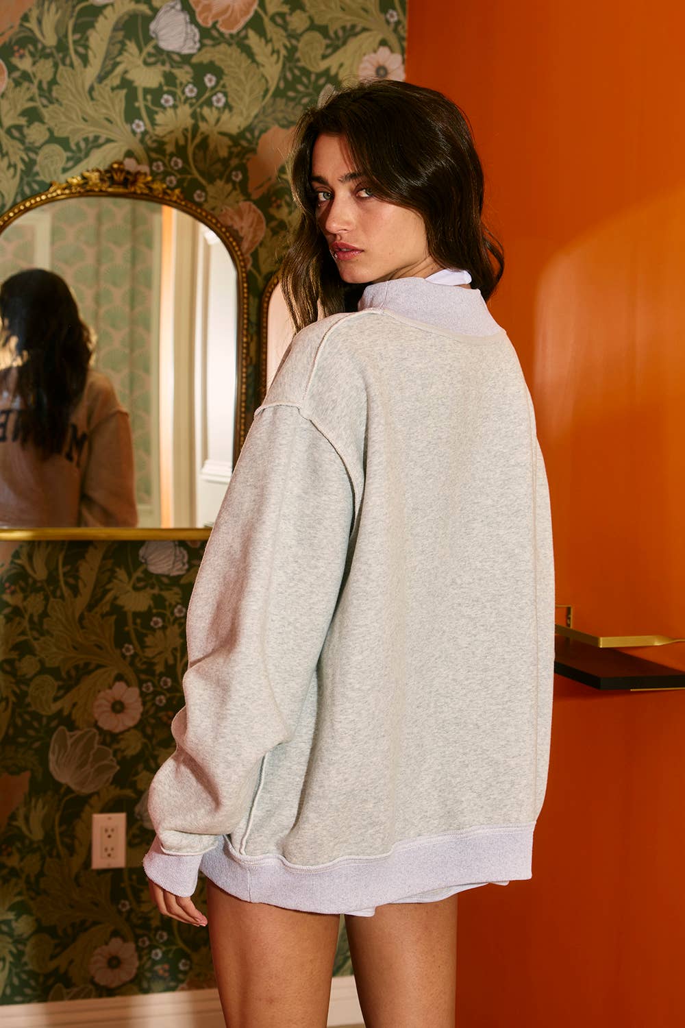 MIDWEST ''MIDWEST BABE' Reversible Sweatshirt