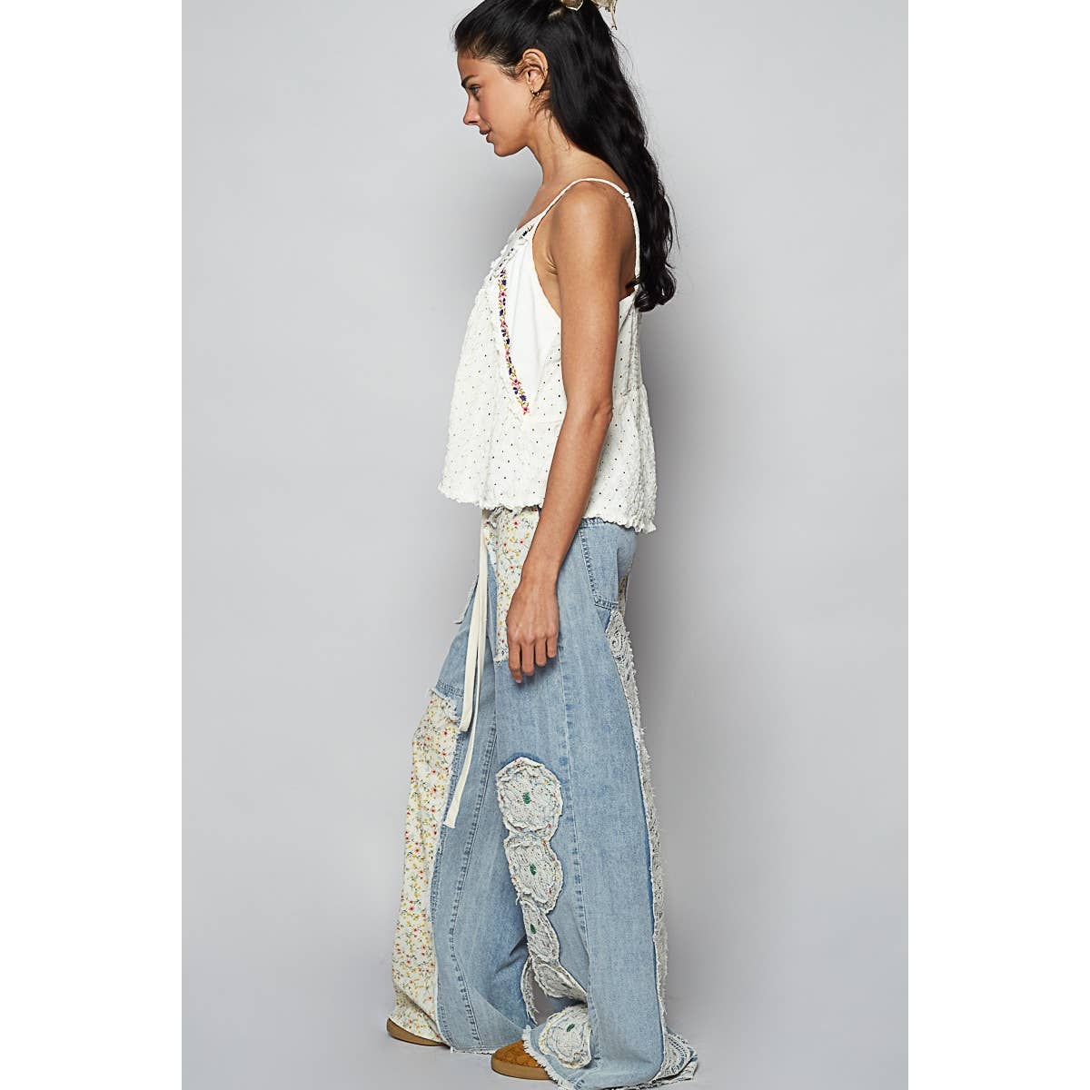 Drawstring Floral Patch Denim Pants
