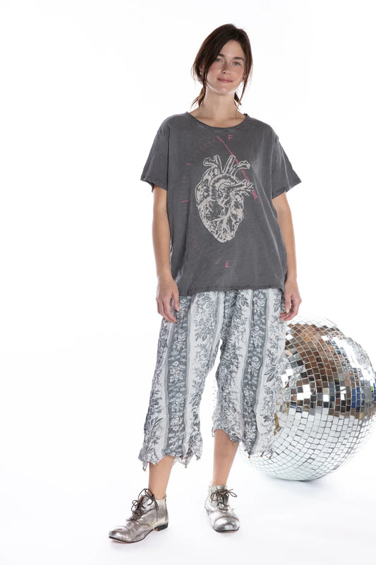 Magnolia Pearl Full Heart T - Ozzy