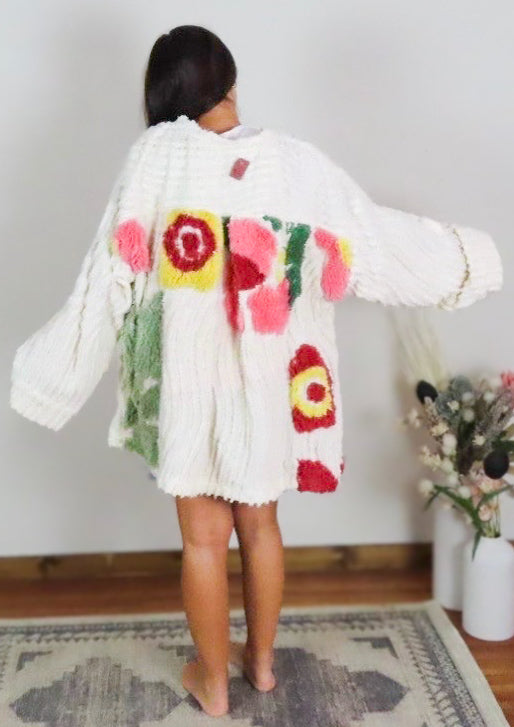 Vintage White Chenille Jacket with Bold Pattern