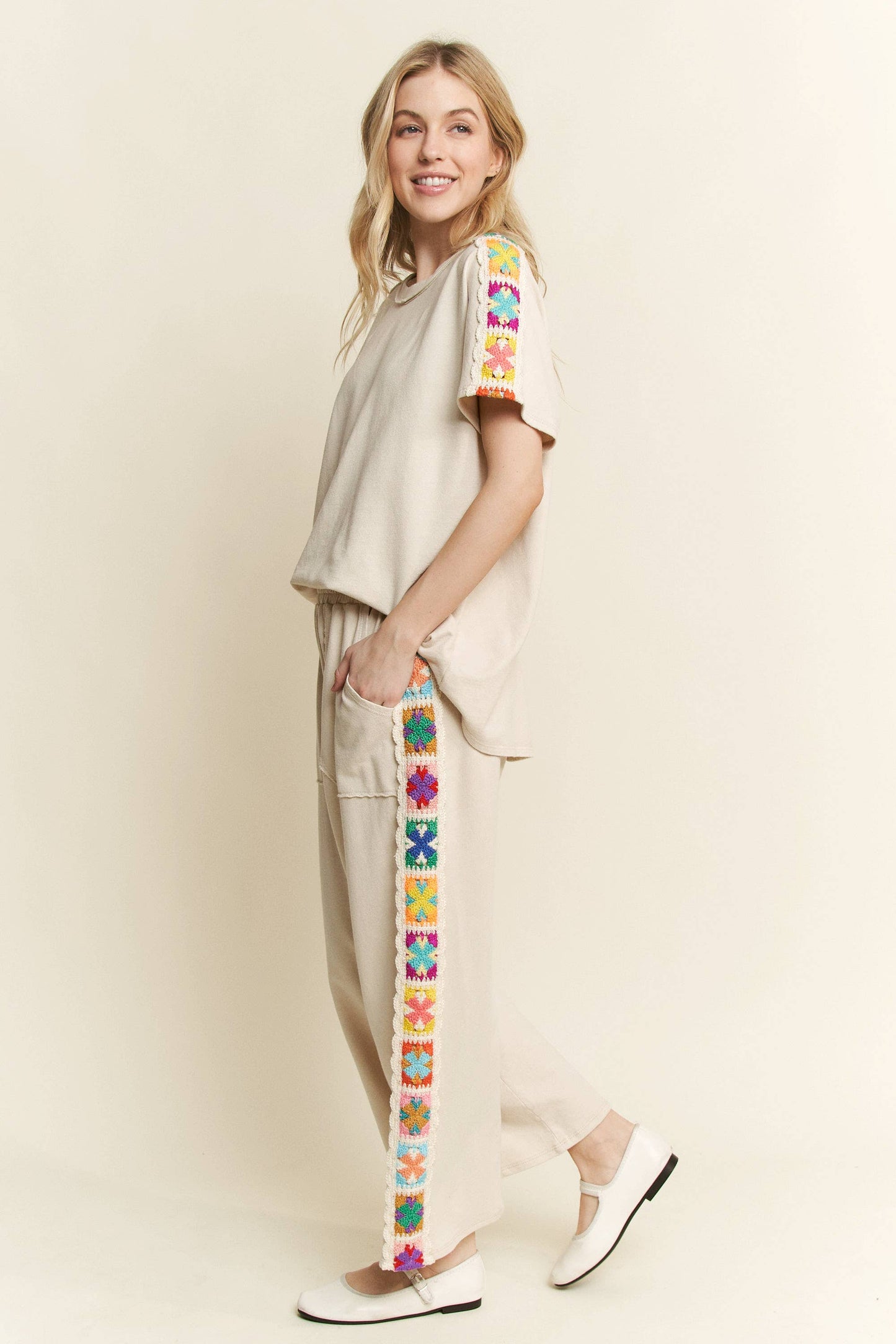 Mineral Washed Real Crochet Patch Side Trim Pant