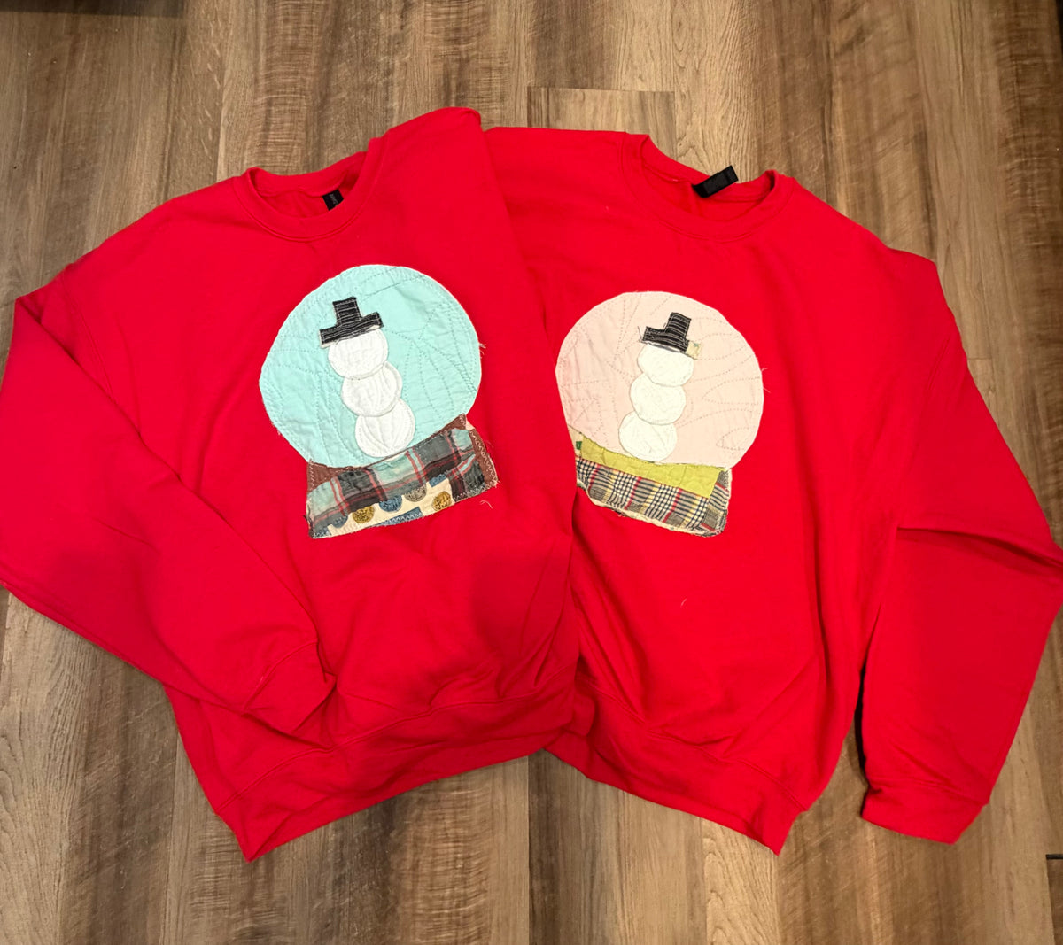 Quilted Christmas Globe with Smowman Sweatshirt