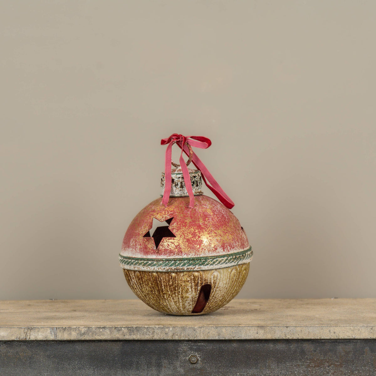 11.25" Gold, Green & Red Sleigh Bell