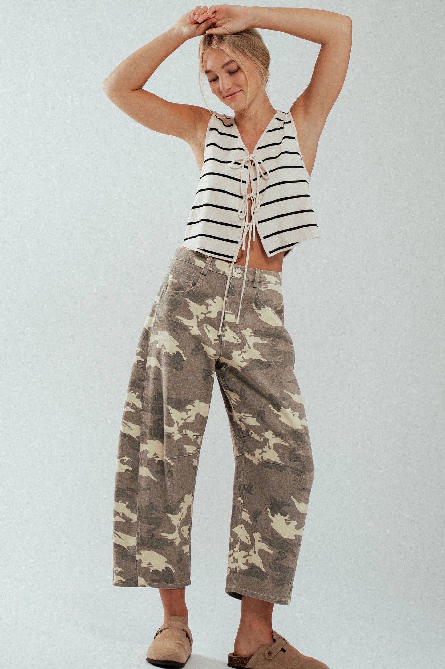 Camo Print Wide Leg Cropped Western Jeans